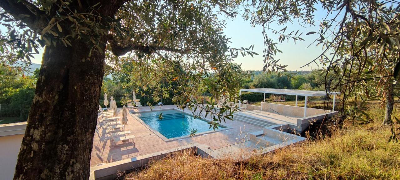Agriturismo Le Masciare Paternopoli 外观 照片