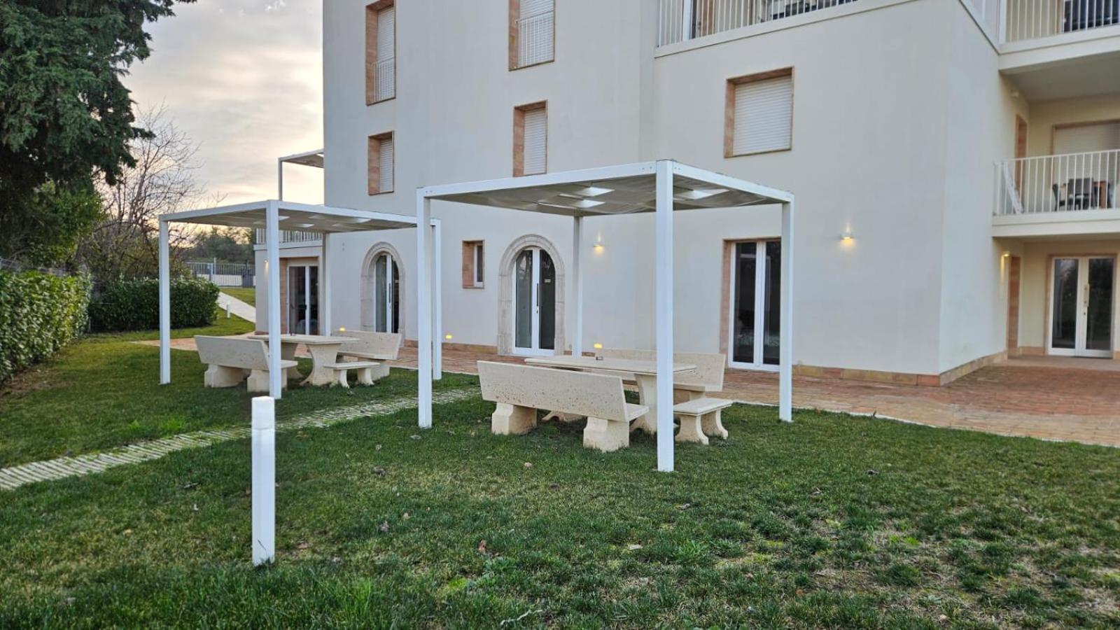 Agriturismo Le Masciare Paternopoli 外观 照片