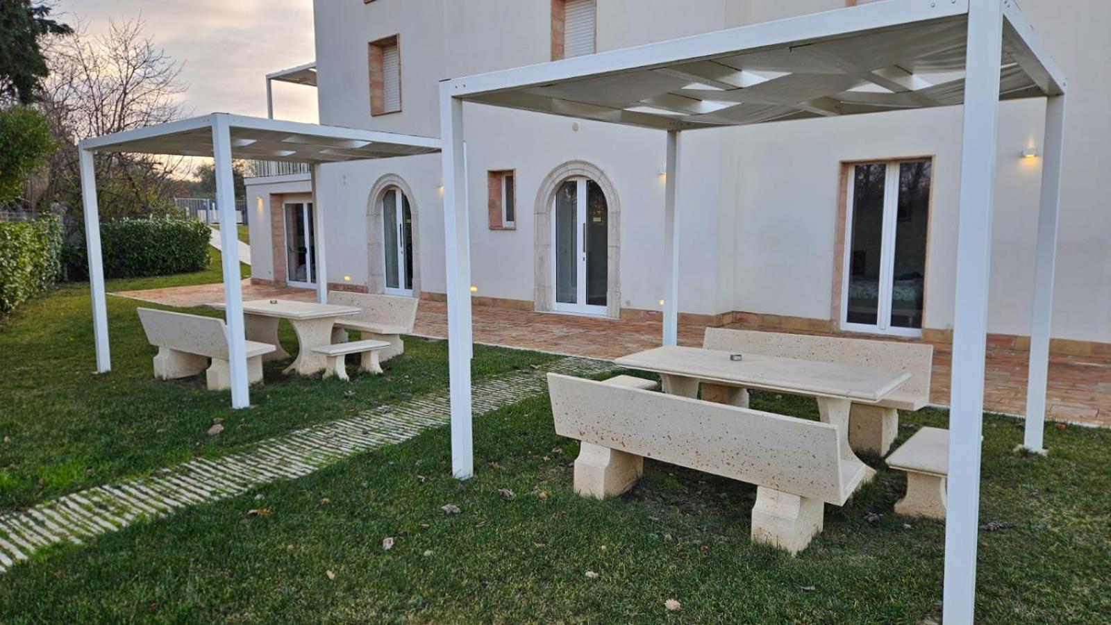 Agriturismo Le Masciare Paternopoli 外观 照片